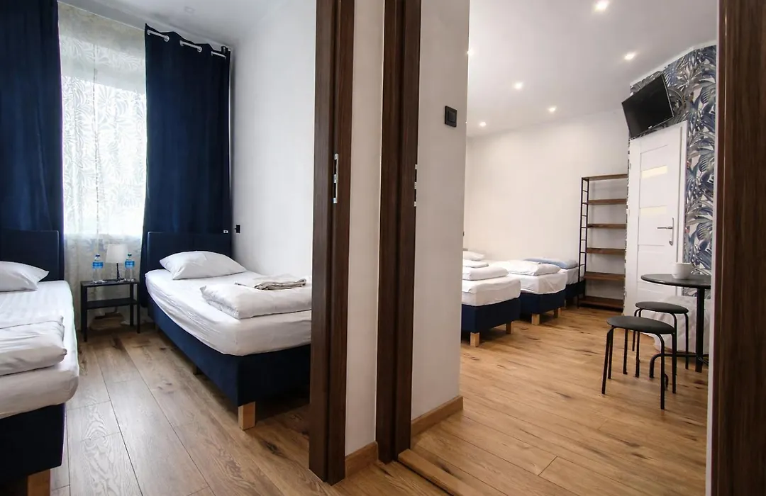 Hostel Helvetia - Private Rooms In City Center-1